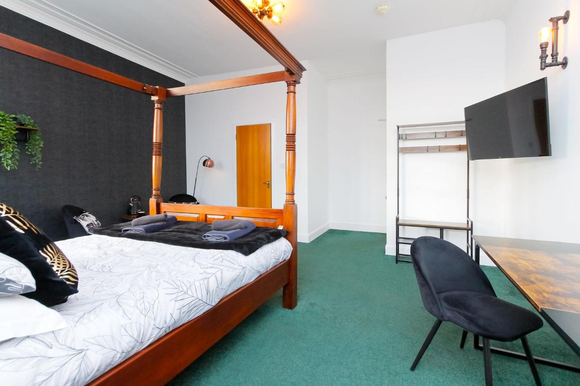 Carlton Hotel Форрес Екстер'єр фото