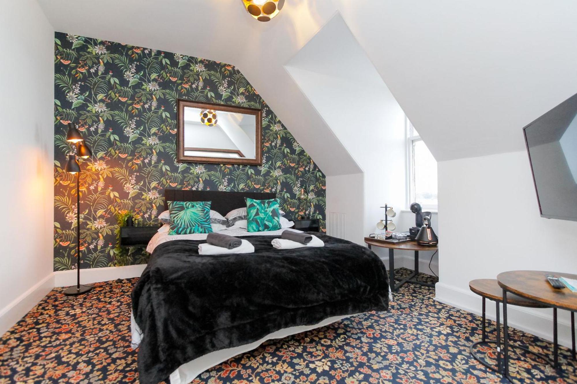 Carlton Hotel Форрес Екстер'єр фото